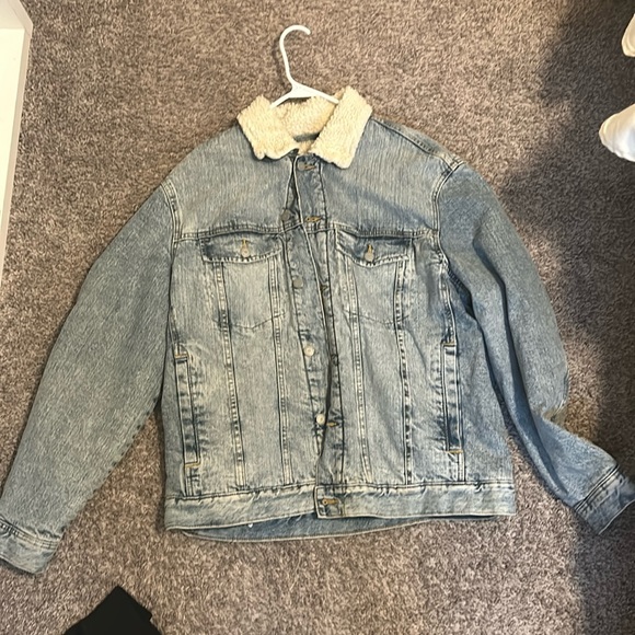 HM thick jean jacket - Picture 1 of 3